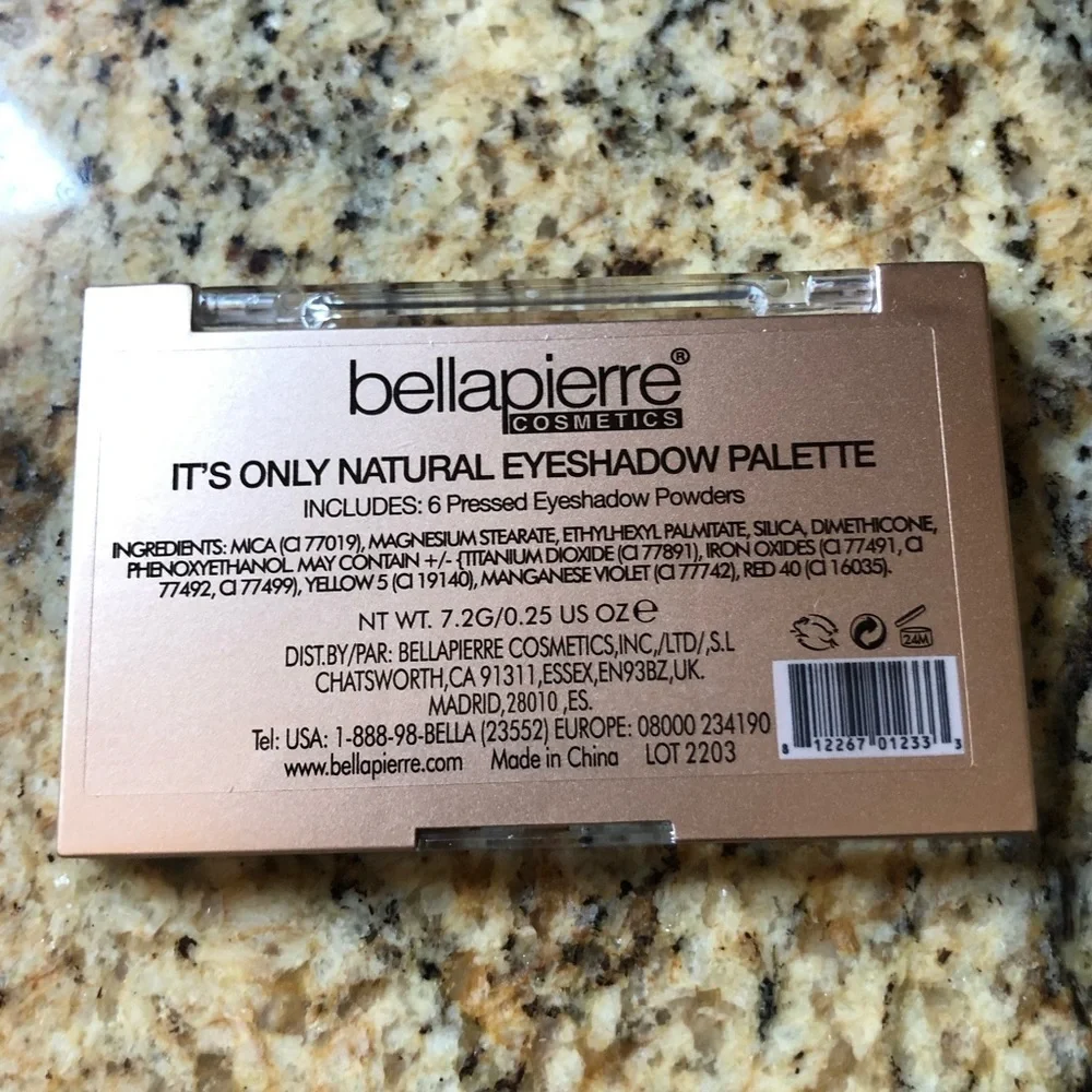 BELLAPIERRE Eyeshadow Palette - Picture 3 of 3